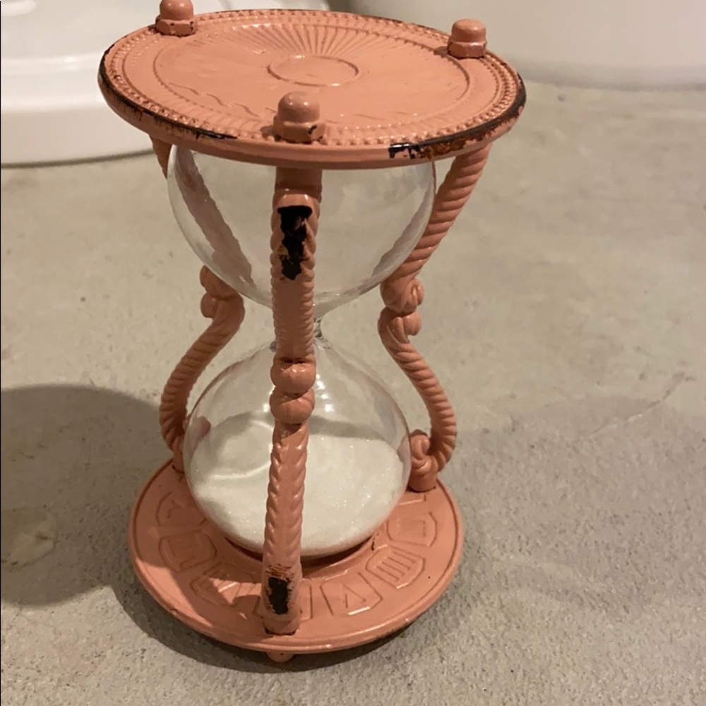 hourglass